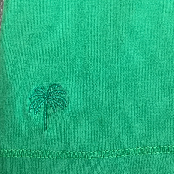 Lily Pulitzer V Neck T-shirt Size S, like new - Picture 4 of 5